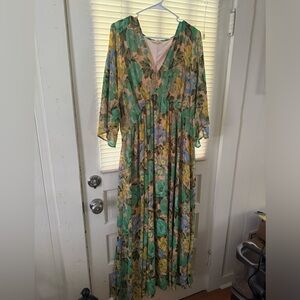Entro Maxi Dress